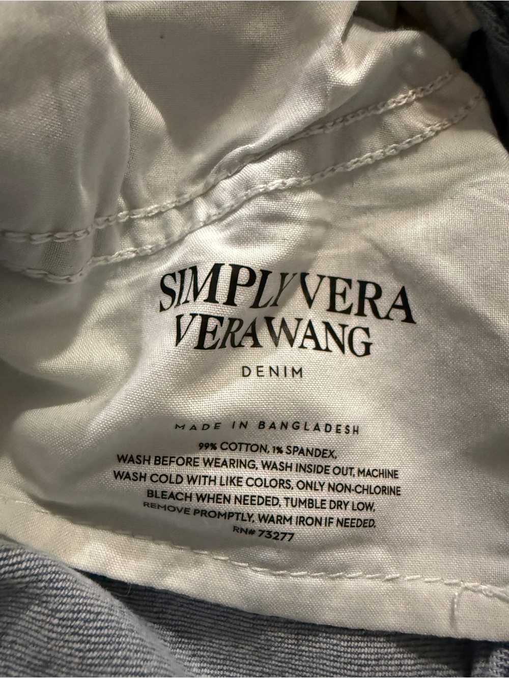 Simply Vera Vera Wang Light Wash Distressed Cropped Jeans 34” Waist crop 12 - Picture 4 of 5